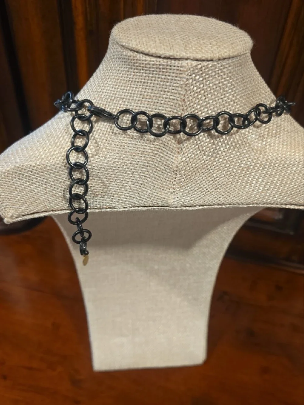 Hot Cakes Yellow Cameo Necklace with Black Teardrop Accents